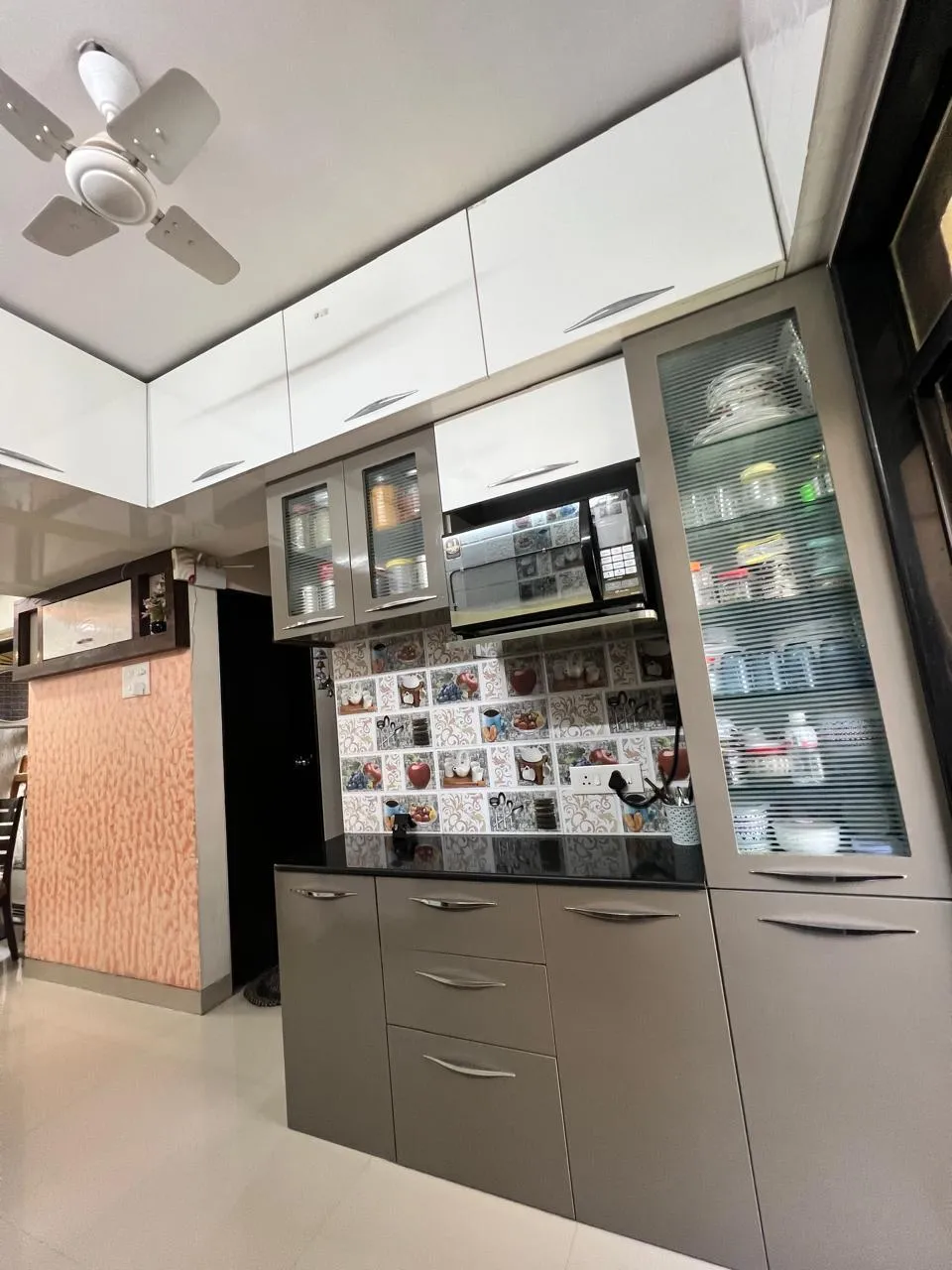 2 BHK Apartment in - Kitchen